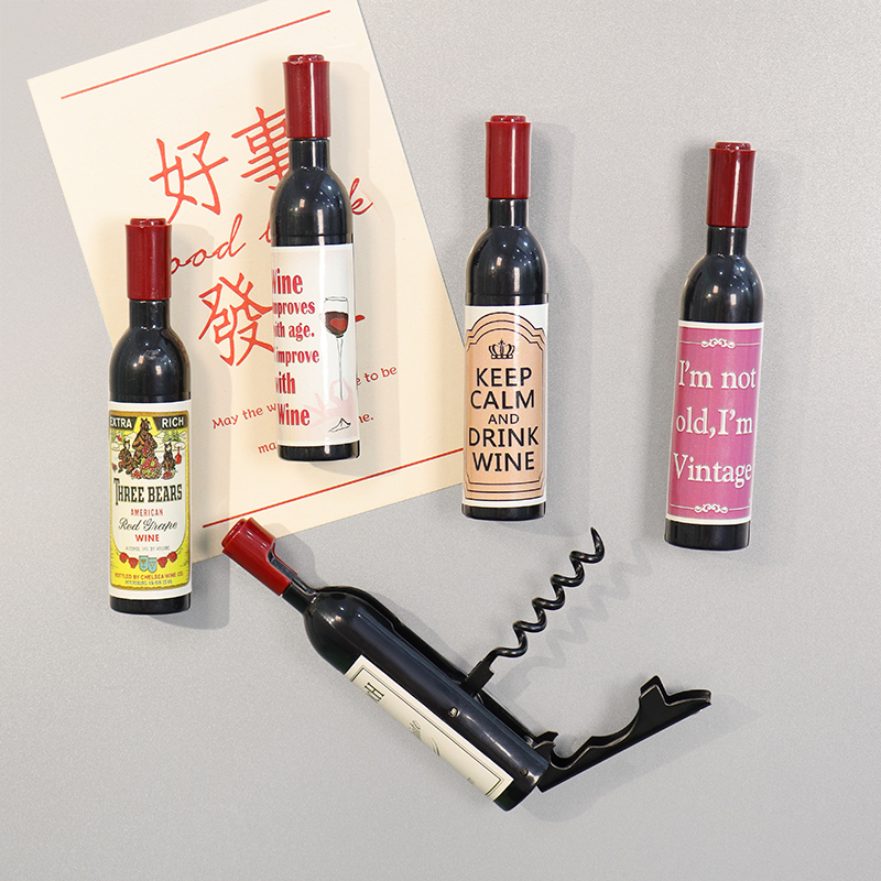 Mini butelka wina w kształcie  – Wine Beer Fridge recenzja i cena