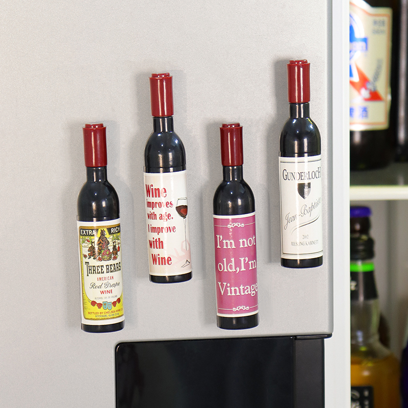 Mini butelka wina w kształcie  – Wine Beer Fridge recenzja i cena